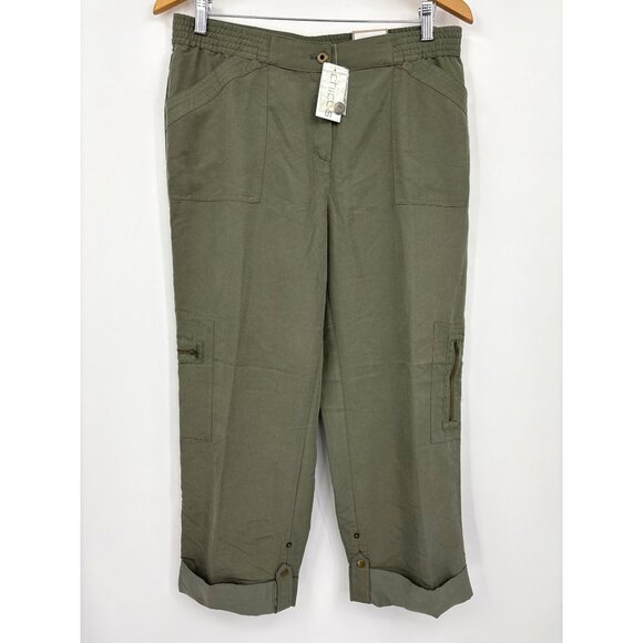 Chico's The Ultimate Fit Cargo Roll Tab Crop Pant Green 1.5 (10) Regular - Picture 1 of 6